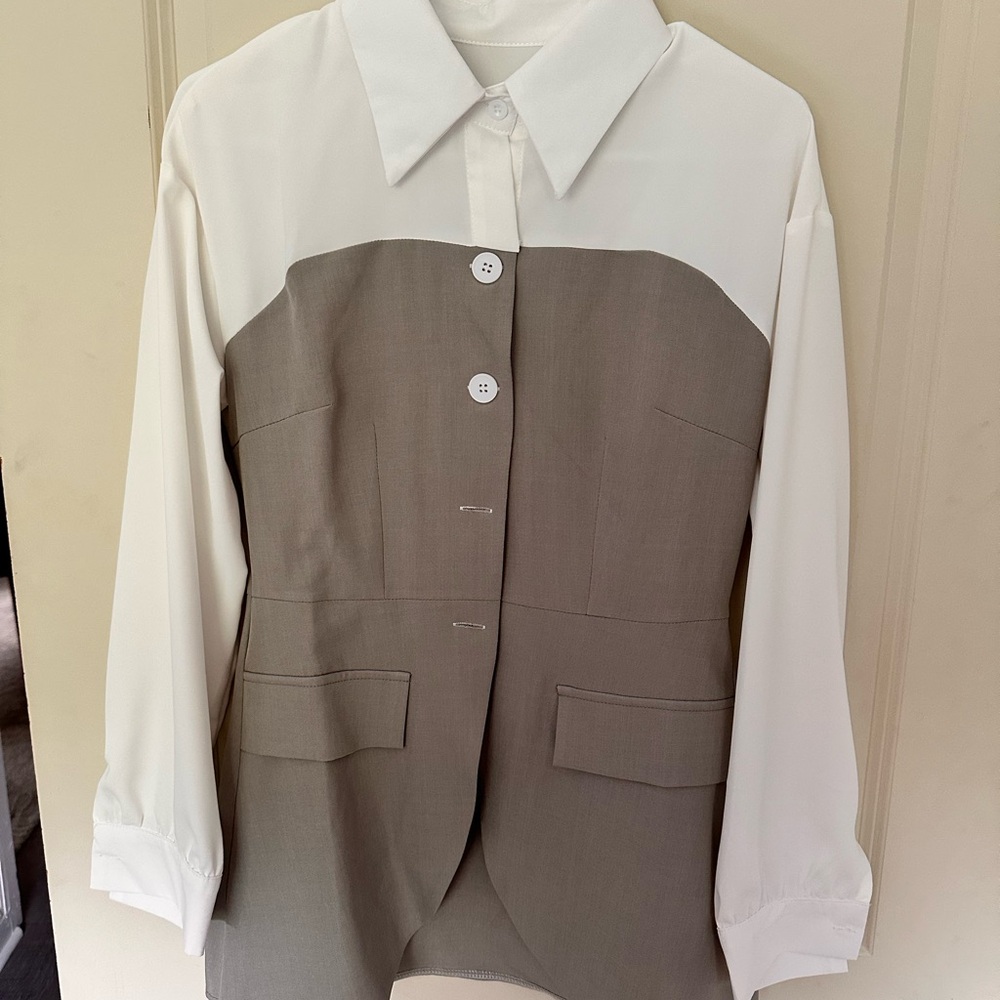 SHEIN White and Gray button up Blouse